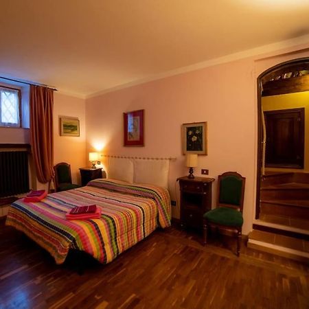 Casa Lazzaro Al Centro Di Siena Villa Bagian luar foto